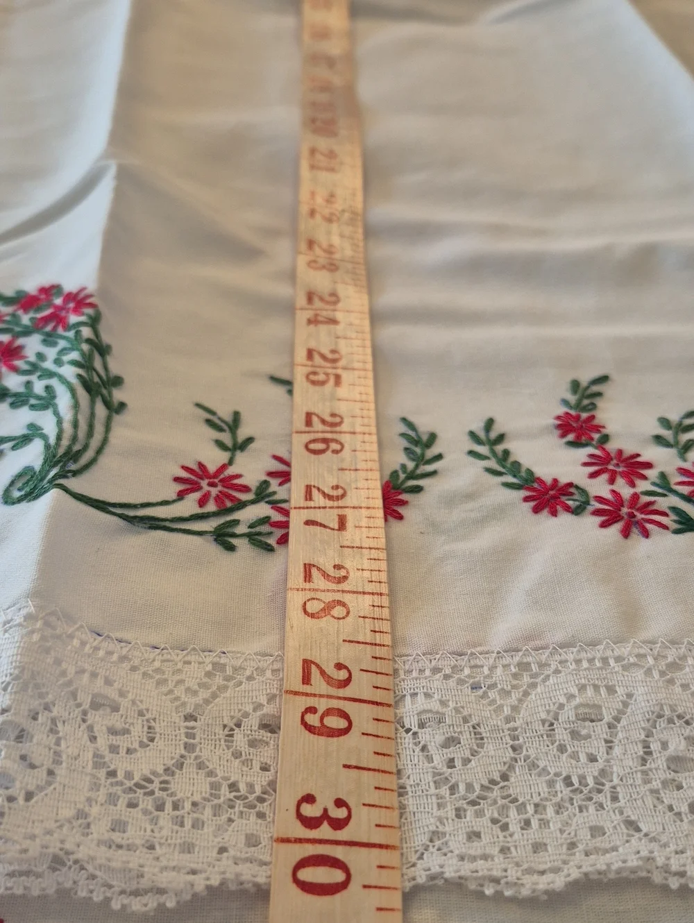 2 Handstitched Cross Stitched Cotton Pillowcase New Red Green Floral Design Lace
